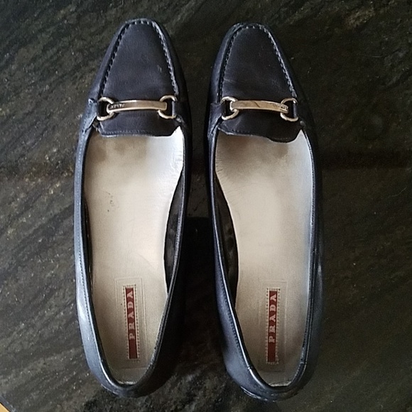 🎵Prada Flats🎵 - Picture 2 of 4